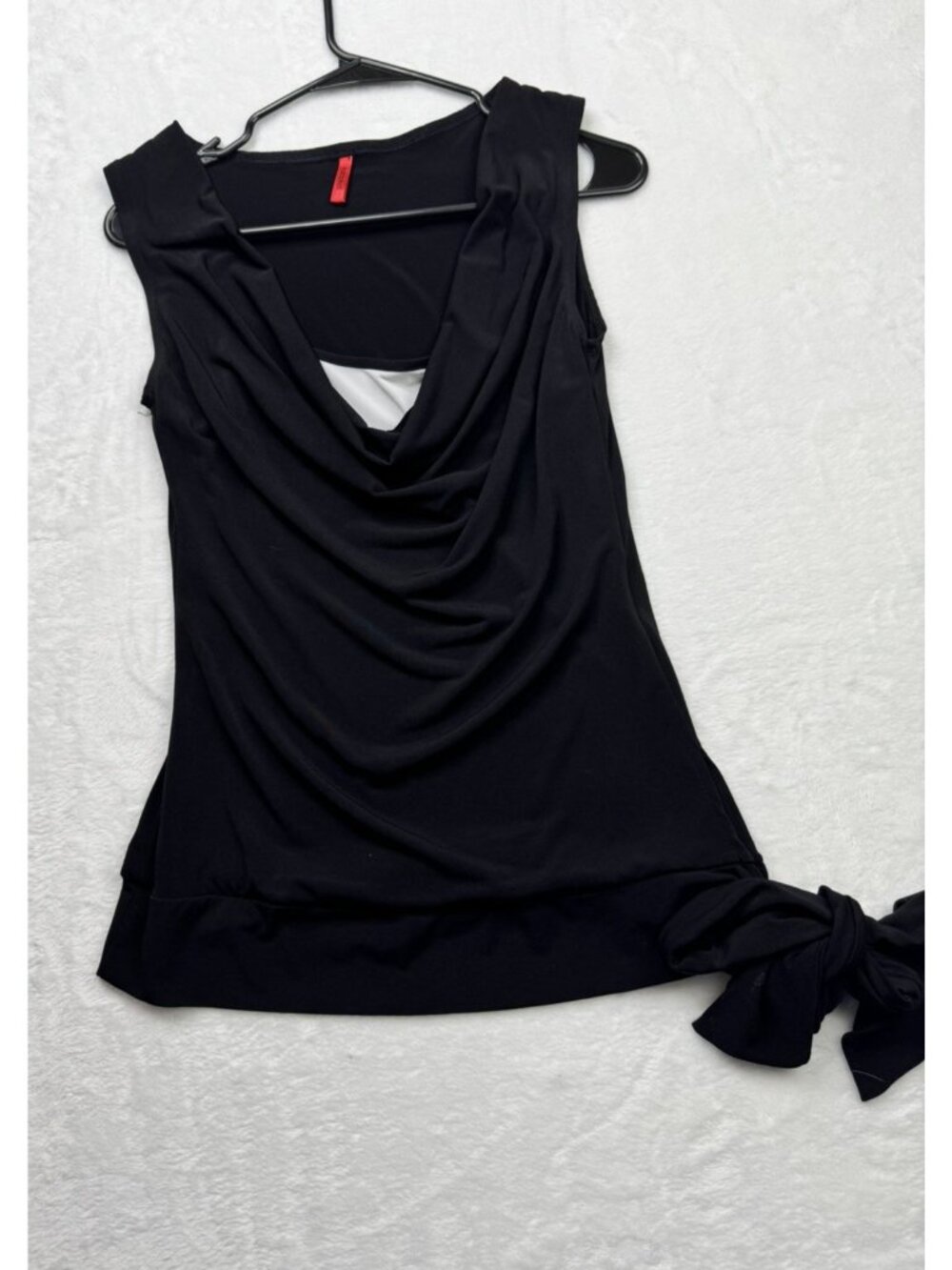 Tempted Size L Womens Top Sleeveless Tie Side Draped Scooped Neck Black White